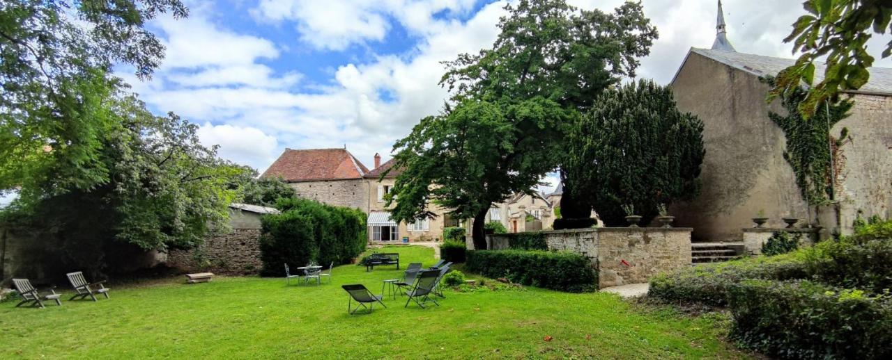 Manoir De L'Echauguette Bed & Breakfast Laignes Exterior photo
